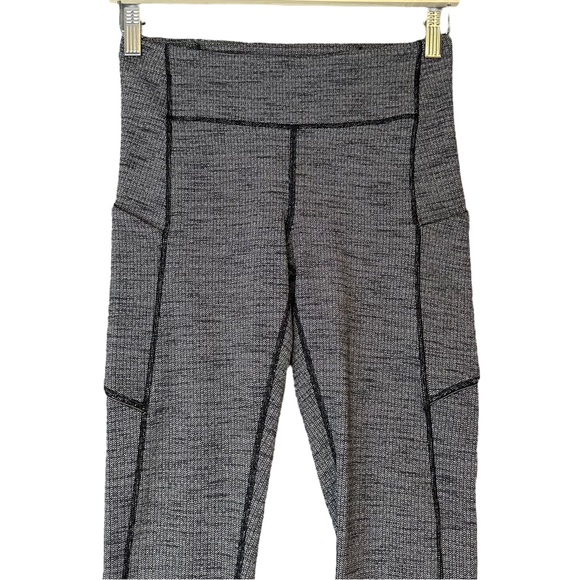 Lululemon | Speed Up Tight Full On Luxtreme Luon Variegated Knit Black Size 6 - Picture 4 of 15